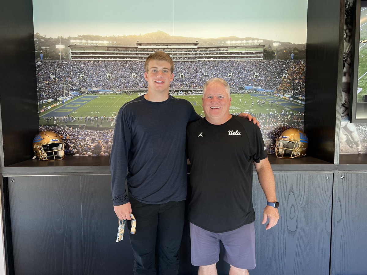 Hunter Clegg (@hunterclegg) on Twitter photo Thanks to <a href="/UCLAFootball/">UCLA Football</a> <a href="/MalloeMalloe/">Ikaika Malloe</a> <a href="/MikeyJacobsen/">Mikey Jacobsen</a> for an amazing official visit! I really appreciate the way you treated my family and I! Thanks to <a href="/UCLAFootball/">UCLA Football</a> <a href="/MalloeMalloe/">Ikaika Malloe</a> <a href="/MikeyJacobsen/">Mikey Jacobsen</a> for an amazing official visit! I really appreciate the way you treated my family and I!