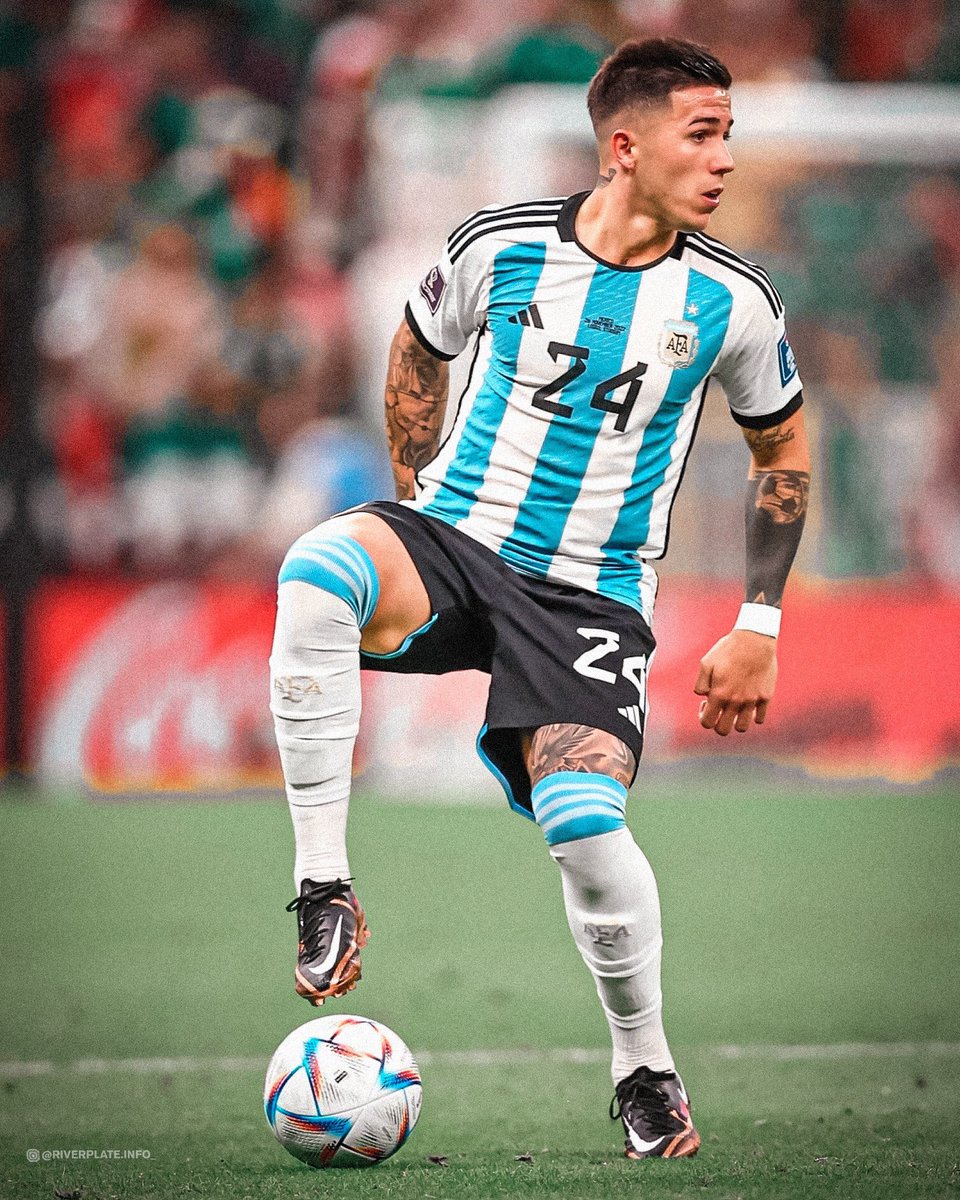 Enzo Fernández, suela.