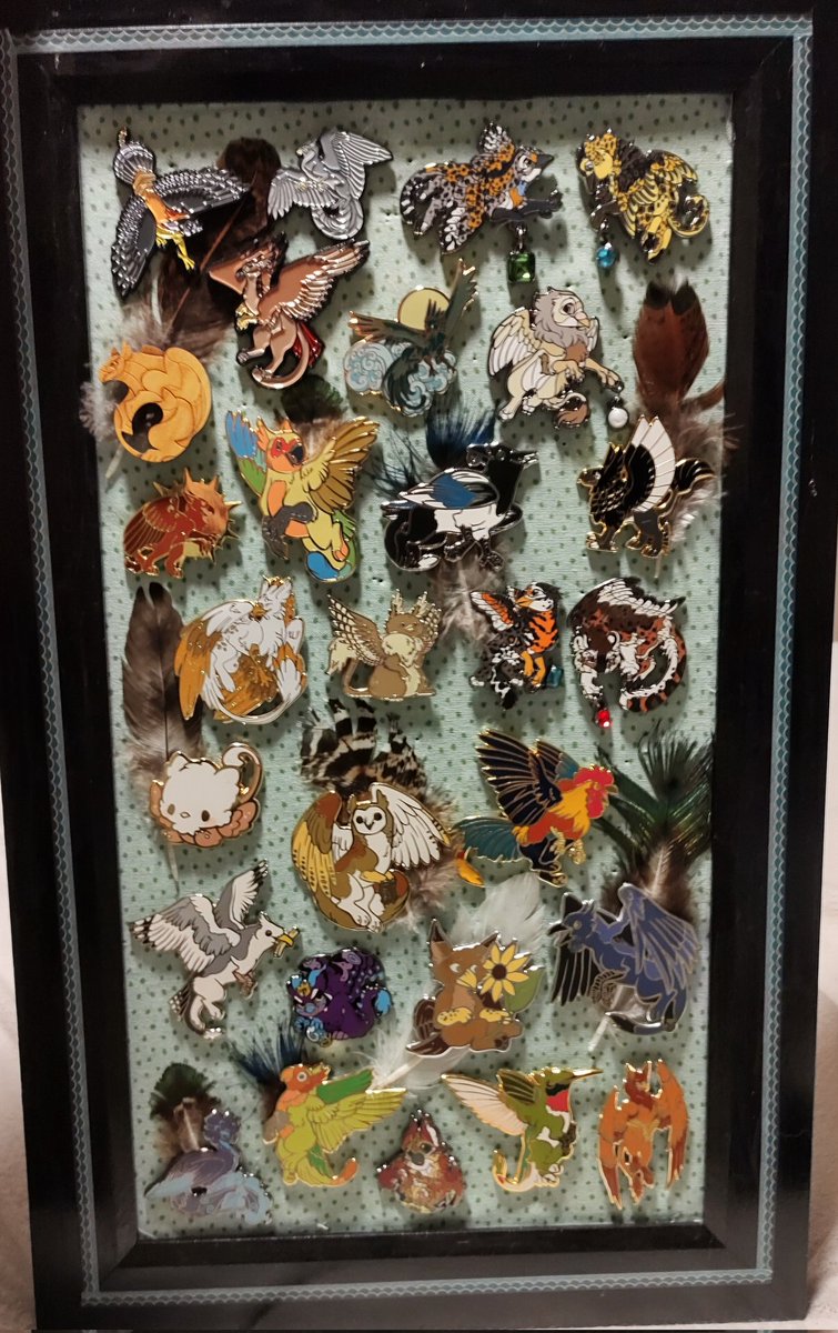 YoteNotes's tweet image. Gryphon pin collection board updated! 🪶