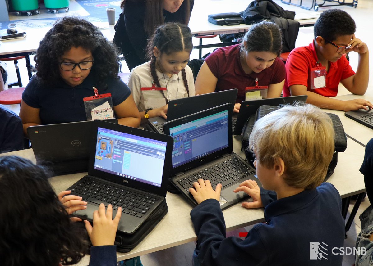 CSDNBCT's tweet image. Did you know 3 @CTNBHS students were winners in last year’s @LGSusanB Computing Challenge? We feel confident some future winners were in the room today for this year’s kickoff event at Smith Elementary! 💻 #HourofCode #CodingForGood