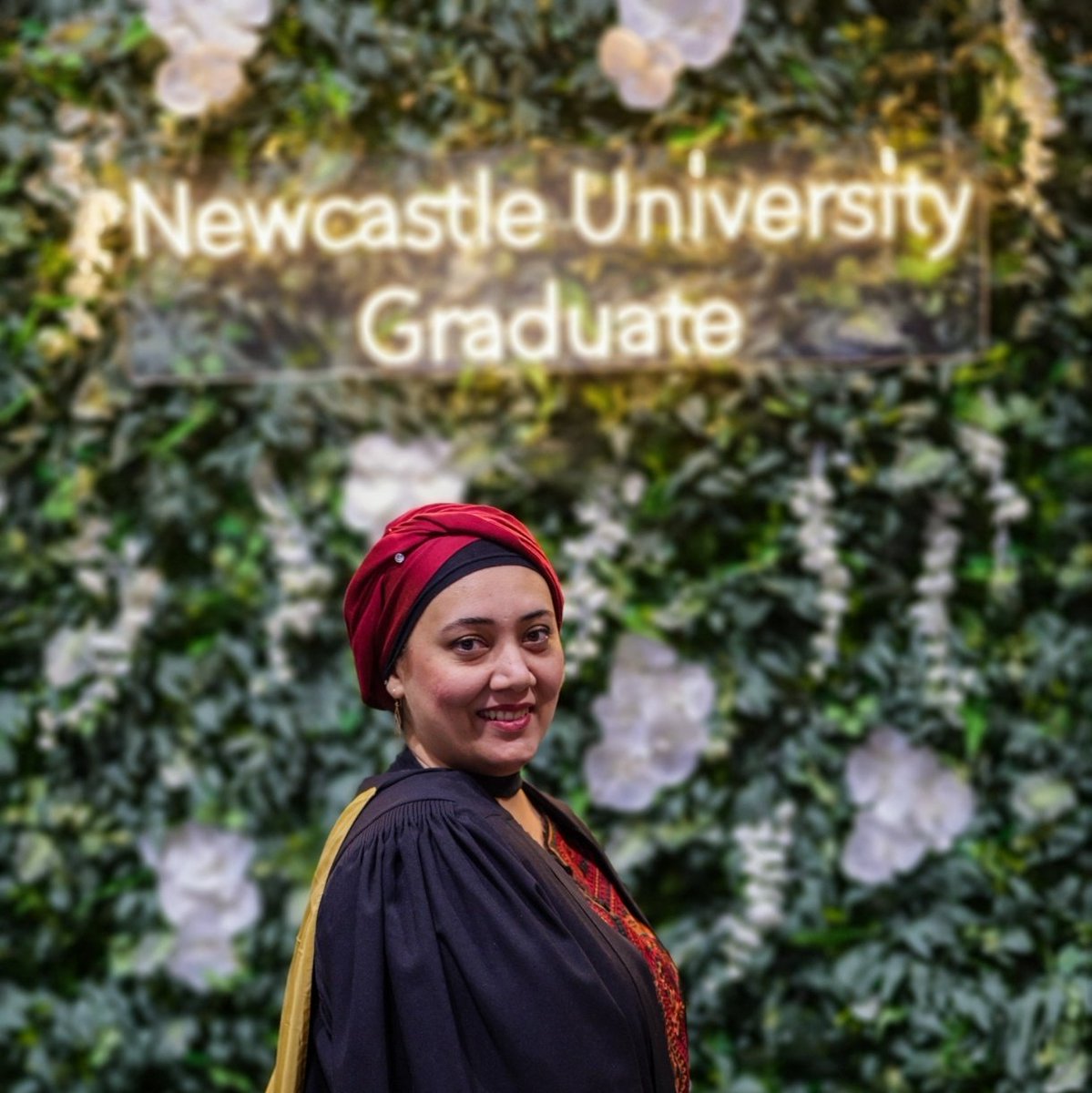 Gulfareen tweet media