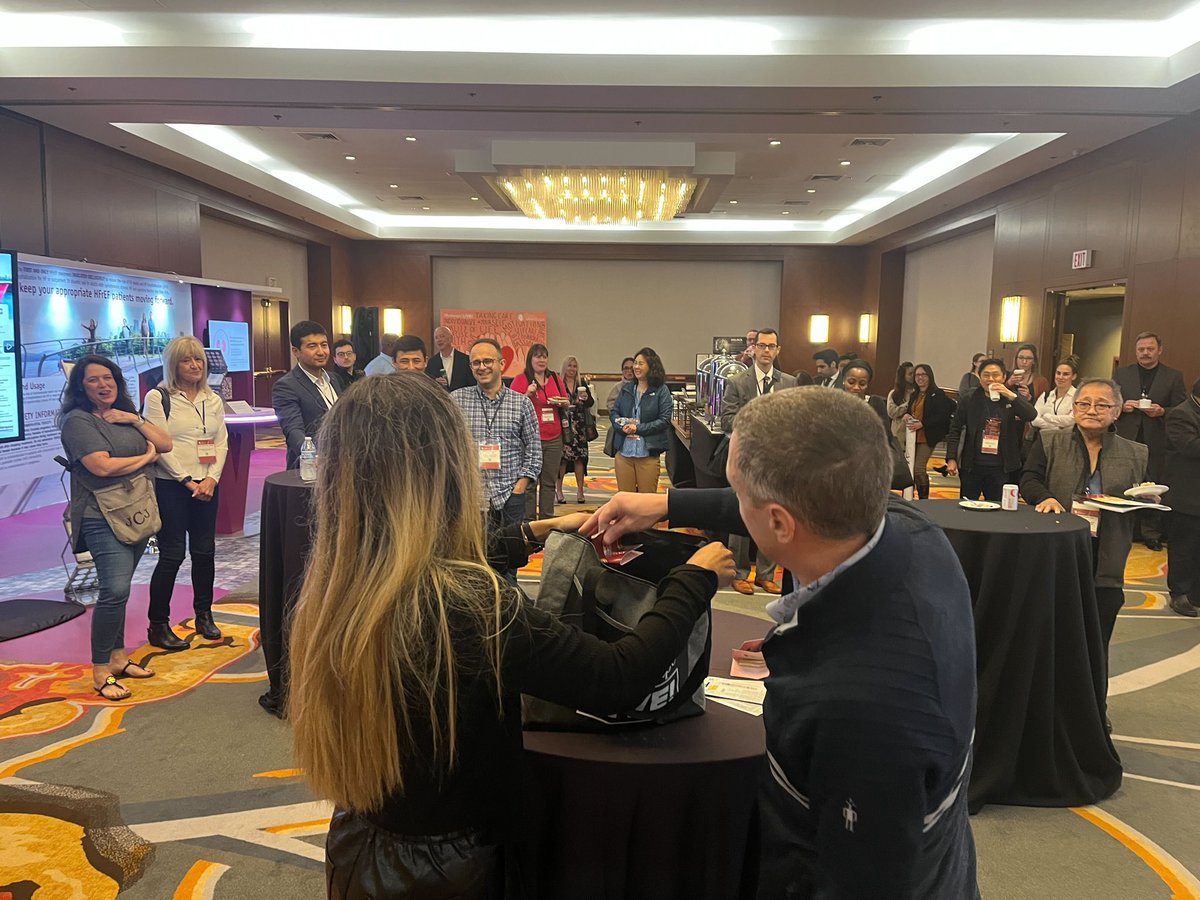 MedscapeLIVE's tweet photo. #BackToHeart22 🥳 https://t.co/TzI3qqlYro