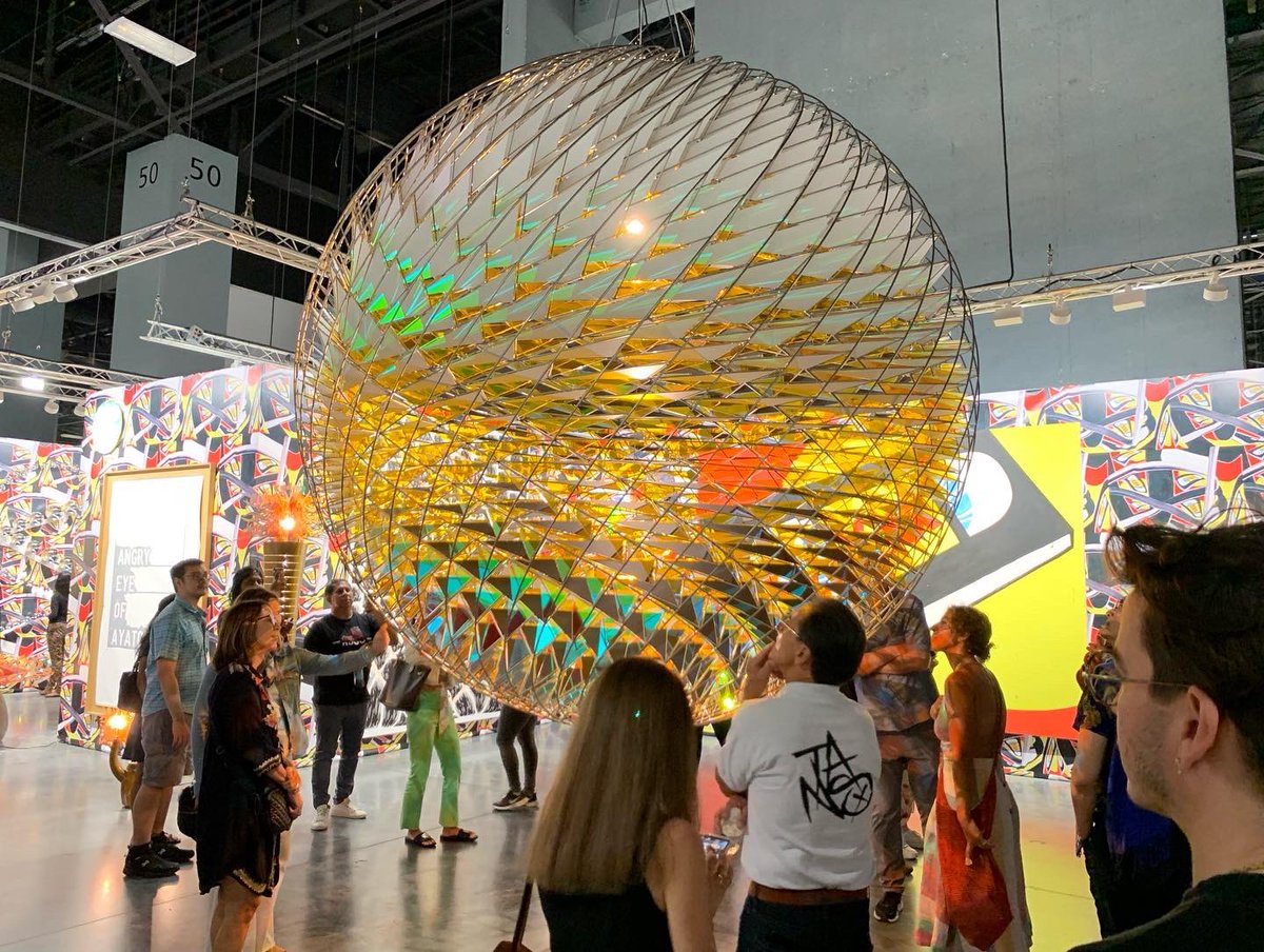 CarreraStudio's tweet photo. Posting an article soon featuring curated pieces from @ArtBasel #ArtBaselMiami2022 #ArtBasel2022 #MiamiArtWeek #MiamiBeach #fineart https://t.co/Vg24ixznO1