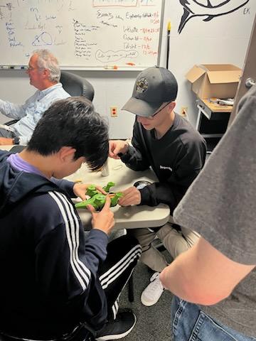 Check out the LHS robotics club partnering with Special Programs to make toy adaptations for students with sensory or limb differences! #1LISD #inclusionmatters #ISW2022 <a href="/LeanderHS/">Leander High School</a>