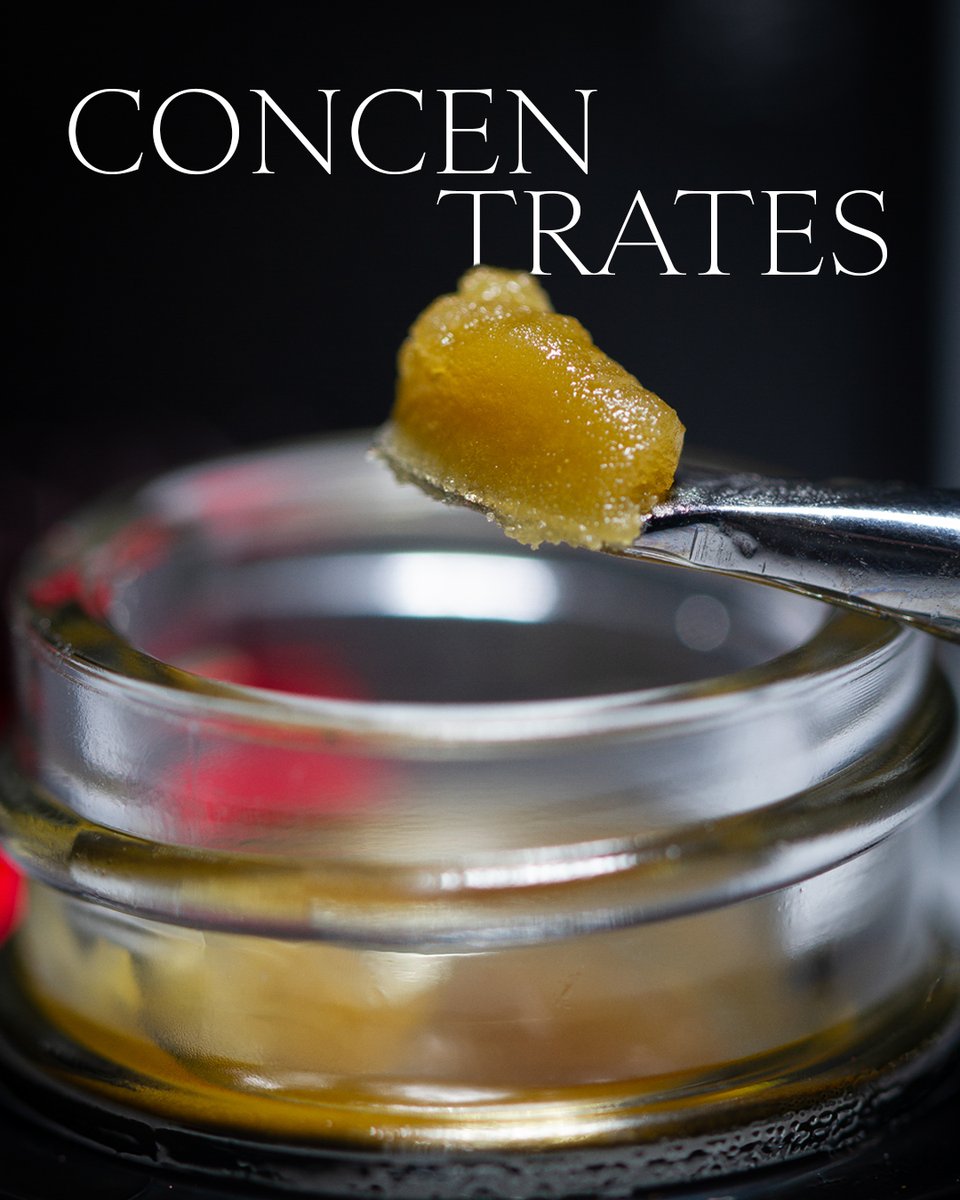HappyValleyMA's tweet photo. Pure, potent, and rich with flavorful terpenes, our award-winning Live Hash Rosin is perfect for those who like to take in a dab and then take on the day.
#HappyValley #MACannabisCommunity #420Boston #GloucesterCannabis #IGBostonHoods #MassCannabis ##Grassachusetts https://t.co/8zBnY1fEze