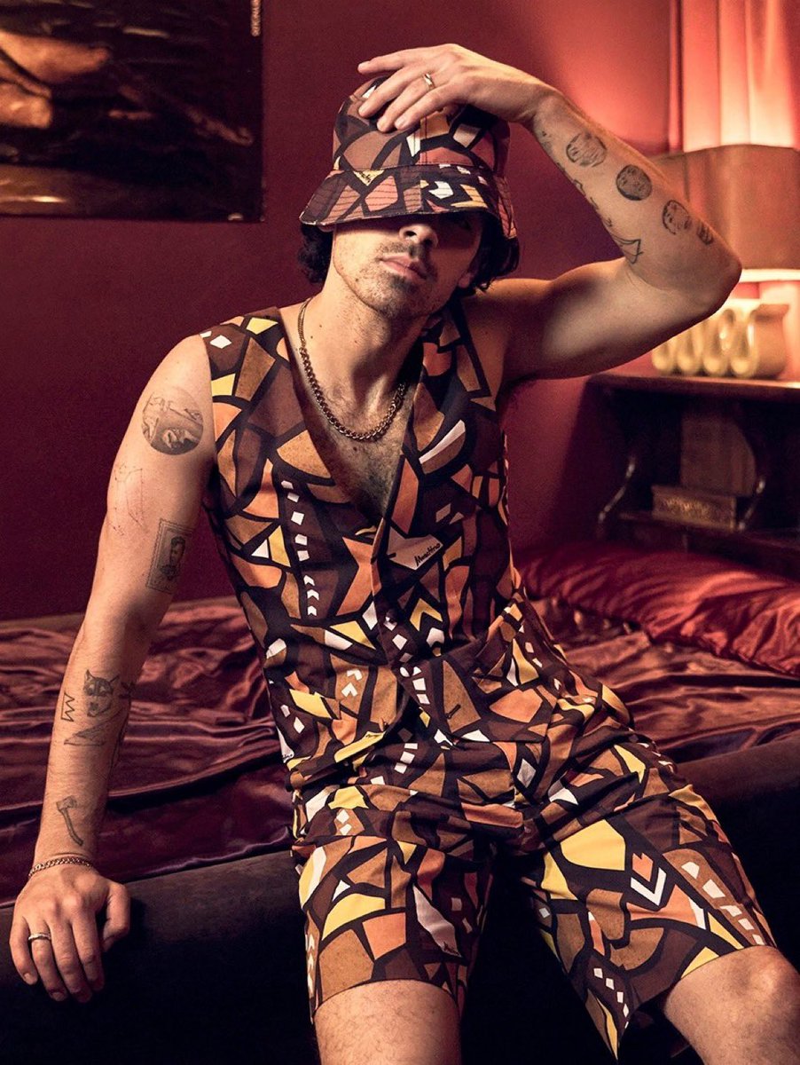 Male Scenes on Twitter "RT Hotmal3celebs Joe Jonas"