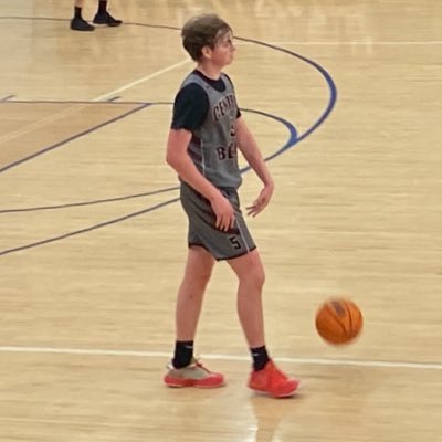 JR #5 <a href="/ethopkins25/">Ethan Hopkins</a>  has been lighting it up as of late! Averaging 20 ppg 👀, 7 rb and 3 assist over his last 8 games! Super proud of the work he is putting in! #hooper