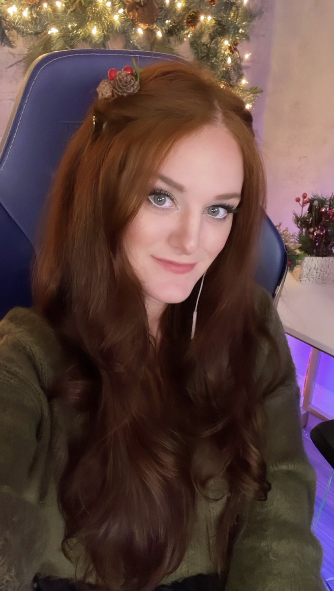 Running around Azeroth! Maybe some drafonflight later? Twitch.tv/lynnjaa