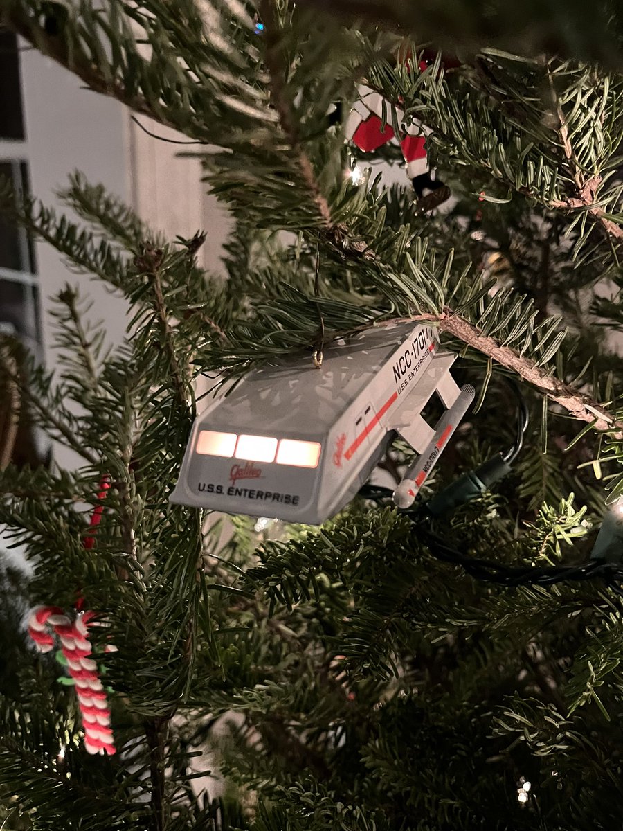 ZackDeuce's tweet photo. Set up the tree over the weekend. I think my inner geek may be showing.
#MerryGeekmas #GeekyChristmasTree https://t.co/0SnFK9Cu1d