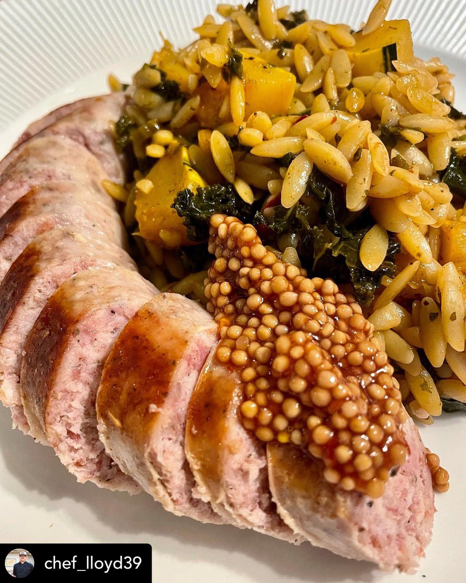 This looks delicious. Thanks • @chef_lloyd39 Chicken Bacon Sausage | Orzo, Kale, Delicata Squash, Smoked Cleveland Caviar 

#clefood #chefathome #sausage #thisiscle #ohio #cleveland #falltime #clevelandcaviar