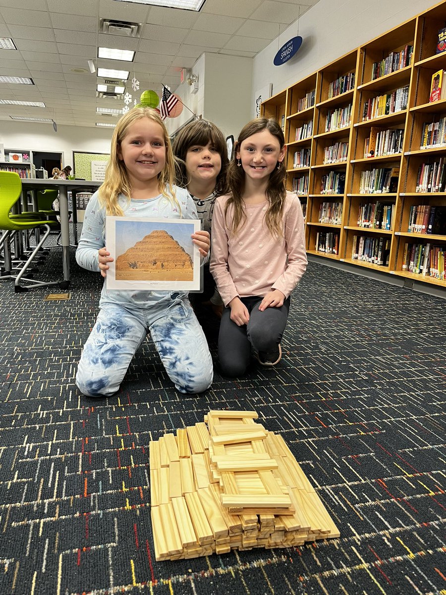 MsJordan_3's tweet photo. We had so much fun doing an Egypt station rotation today in the learning commons! Thank you @AlantonLMS for having us 💙 @AlantonAstros @SeeDotWilson https://t.co/CL4DB8xnLa