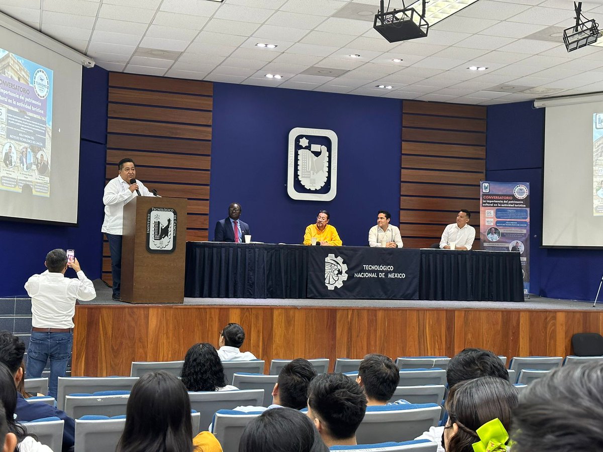 <a href="/RodrigoRubiou/">Rodrigo</a> <a href="/omaralpuche/">omar alpuche leal</a> #QuintanaRoo tiene grandes retos para consolidar sus nichos de #MercadoTurístico en sus #Municipios y con base a la #NuevaAgendaDelBienestarYDesarrollo <a href="/MaraLezama/">Mara Lezama</a> generar #PolíticasPúblicas que generen prosperidad en las comunidades para tener  equilibrio social y económico