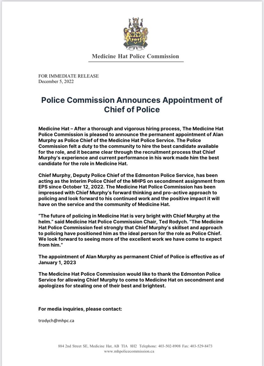 Congratulations to Chief Alan Murphy on his appointment as the MHPS Chief of Police! 👏👏 #medhat