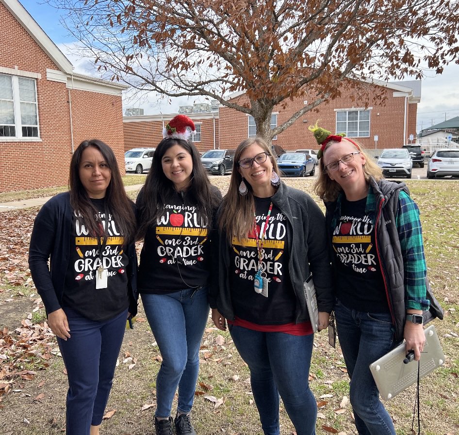 Twinning with my team today!!😍 #finchfalcons #mymisd  <a href="/ckendrick219/">Courtnee Kendrick</a> <a href="/StephHorswill/">Steph Horswill</a>