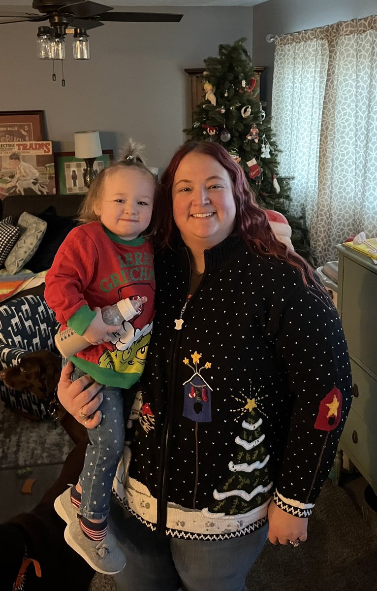 Alexandra Reschke-Parisi tweet media