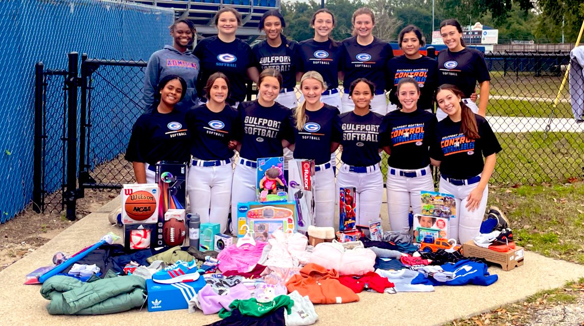 💚❤️ We blessed 3 special Salvation Army Angel Tree children again this year for Christmas!❤️💚

<a href="/SalArmyMSGCoast/">SalArmyMSCoast</a> 
#MoreThanJustBall
#GivingBack