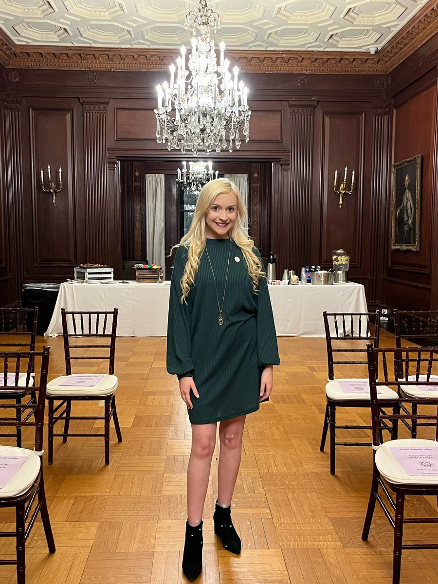 _MsCarroll's tweet photo. I enjoyed hosting the Kappa Delta Pi Initiation Ceremony. As President, I have a fulfilling role being able to build a community of aspiring educators. @kappadeltapi @Mville_College https://t.co/w6xG6Ak30b