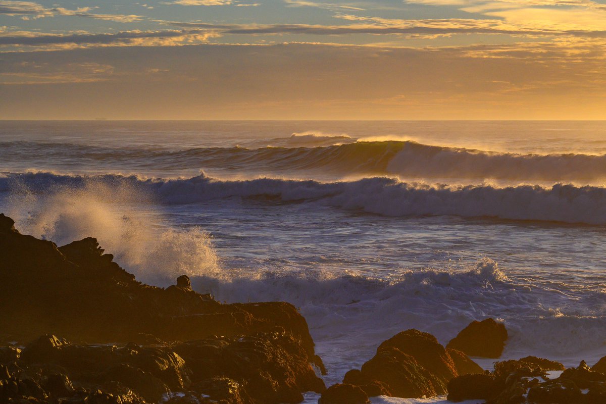 Today’s shot…Crashing waves at sunset. Pescadero, CA. November 2022. 

#Nikon #nikoncreators #nikonnofilter #NikonPhotography #LandscapePhotography #NaturePhotography #California #CaliforniaPhotography #CaliforniaCoast #sunset #wavephotography #optoutside #goldenhour