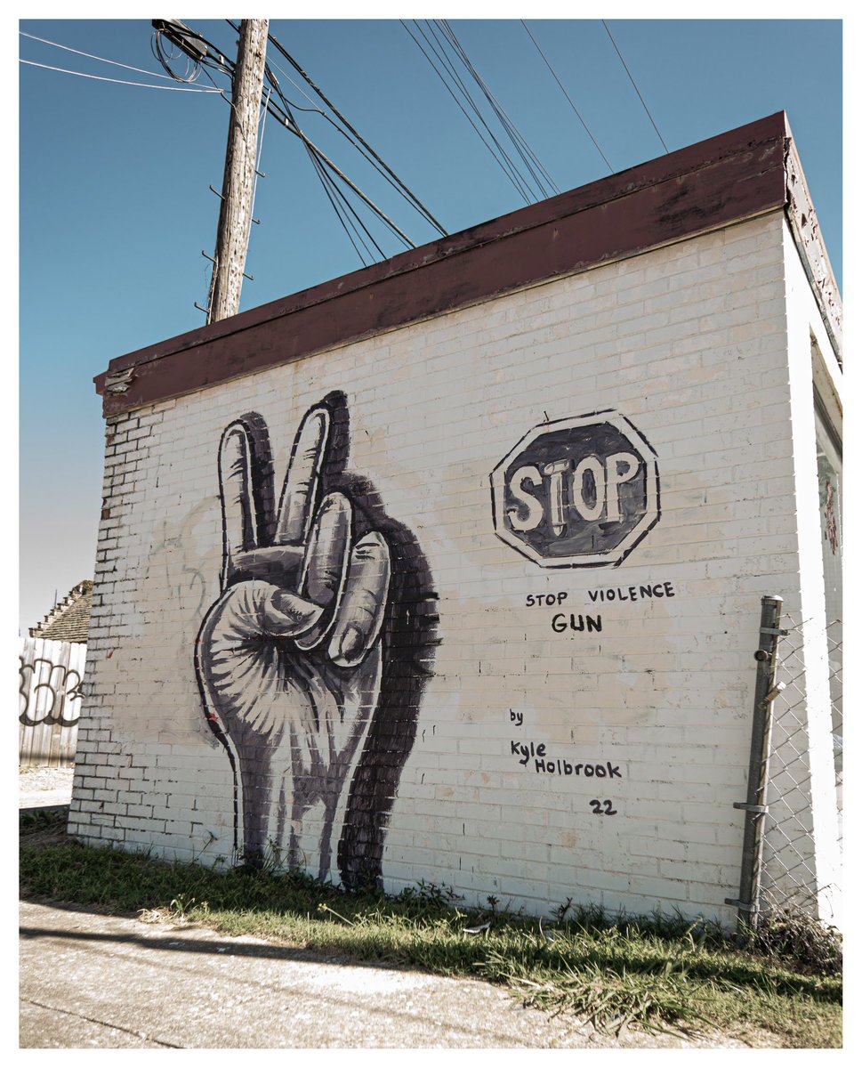 adamwest_cc's tweet image. Street art for ✌🏼by Kyle Holbrook

📷 @sonyalpha A7IV + Sony 70-200/f2.8

#sonyalpha #sony #sonya7iv #sonyfilm #Sonycinema #Street #UrbanArea #birmingham #birminghamalabama #birminghamphotographer #streetphotography #streetleaks #citystreets #streethunters #urbanstreetphotography