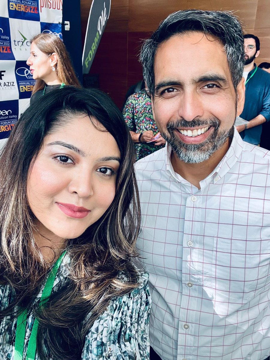 opensv's tweet photo. Sal Khan after KeyNote at OPEN Forum 2022
-Malika Junaid (Charter Member) -Junaid Quraishi (President OPEN)
- Sal Khan (Founder #khanacademy)
- Duraid Quraishi (Hum TV CEO)
- Farhan Younas (Gen Secretary OPEN)
- Sundas Zahra (VP Communication OPEN) 
#freeonline #education #opensv https://t.co/dz3597Heew