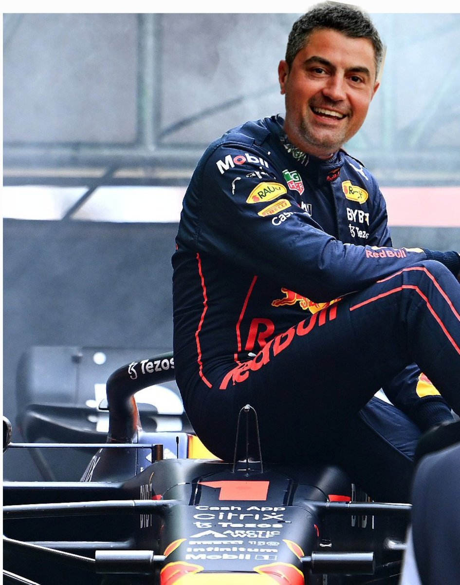 TheMrNavalta's tweet photo. @redbullracing Hey, where's my champagne??? https://t.co/MQHTEKONUa