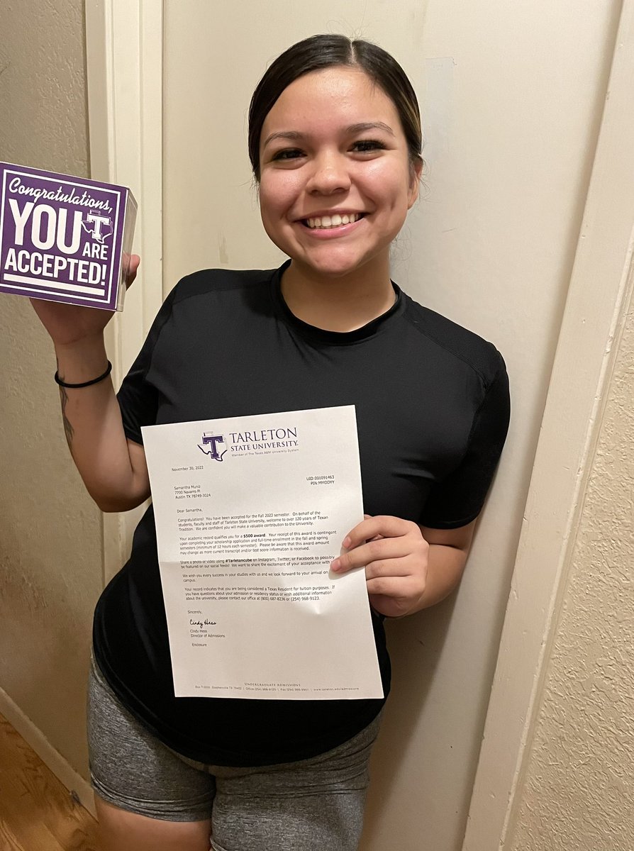 Samanthamuniz_'s tweet image. 2 more acceptances and I’m so grateful to experience this ! I thank god for times like these . No matter how hard stuff gets , you will be rewarded in some way . Thank you everyone for constantly pushing me . #jobnotdoneyet ❤️