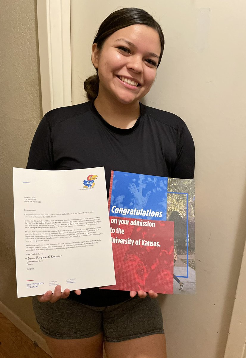 Samanthamuniz_'s tweet image. 2 more acceptances and I’m so grateful to experience this ! I thank god for times like these . No matter how hard stuff gets , you will be rewarded in some way . Thank you everyone for constantly pushing me . #jobnotdoneyet ❤️