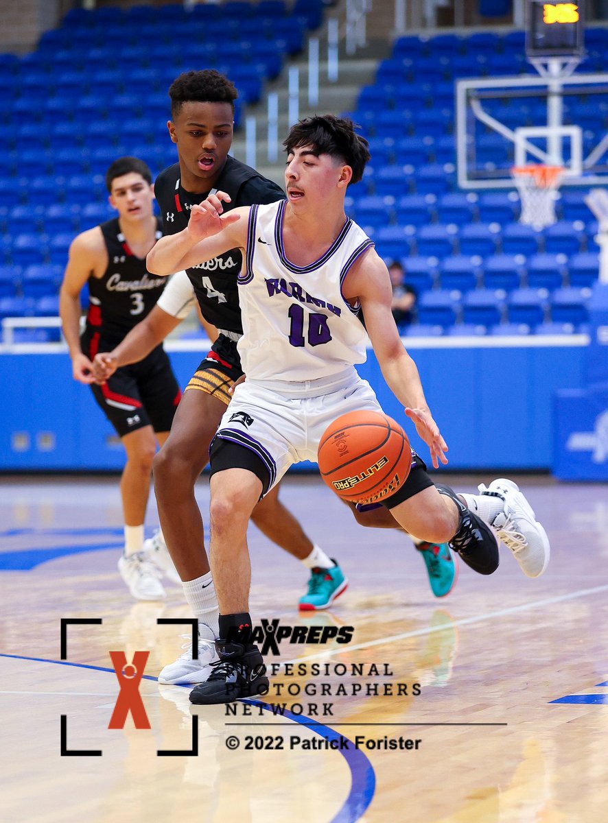 SnapPicsSA's tweet image. MaxPreps photographs Warren Warriors vs Lake Travis Cavaliers. The Cavaliers win 66-60. All images can be seen here: maxpreps.com/photography/ga…