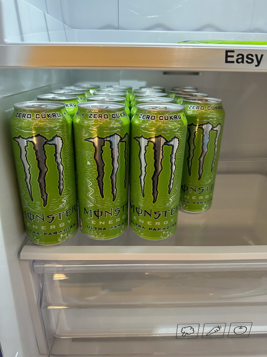 artybryja's tweet photo. @MonsterEnergy would you like to be a sponsor for my YouTube channel with 500,000 subscribers? 
Channel name: The Moving Average
Genre: day trading education
Audience 90% male ages 18-44

I’m assuming like me, my audience needs to stay alert while staring at the computer all day https://t.co/Mqujj9NA4K