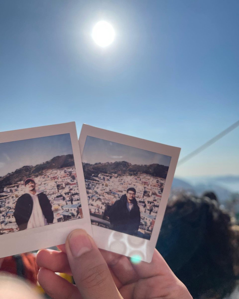j_phurit's tweet photo. We keep this love in a photograph. 📸❤️#PHXPHXBUSAN #PHXPH #firsttriptogether #busan #polariodphoto #gamcheonculturevillage #gamcheon https://t.co/7oNQRXXE9n
