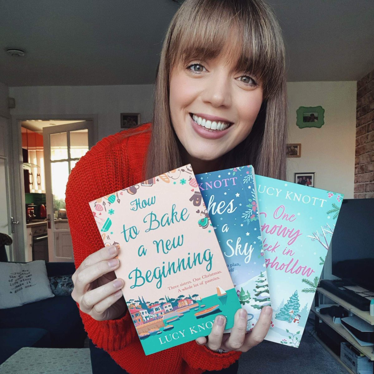 LucyCKnott's tweet photo. My #tuesnews is that my 3 festive reads #howtobakeanewbeginning, #wishesunderastarlitsky & #OneSnowyWeekInSpringhollow are all currently 99p in EBook!
🎉🥰❄💙🎄🎁
https://t.co/JYWqCDEmzJ
@AriaFiction @HQstories #books #Christmas https://t.co/QGJPMlqWCC