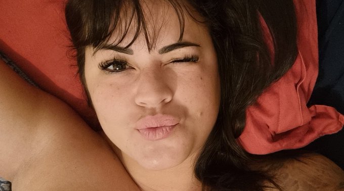 Bonjour les loulous, bien dormi ?  Dur de se lever avec ce froid, mais faut aller bosser 😅 Belle journ&eacute;e<a href="/tag/nobraday"class="tags"><span>#nobraday</span></a>