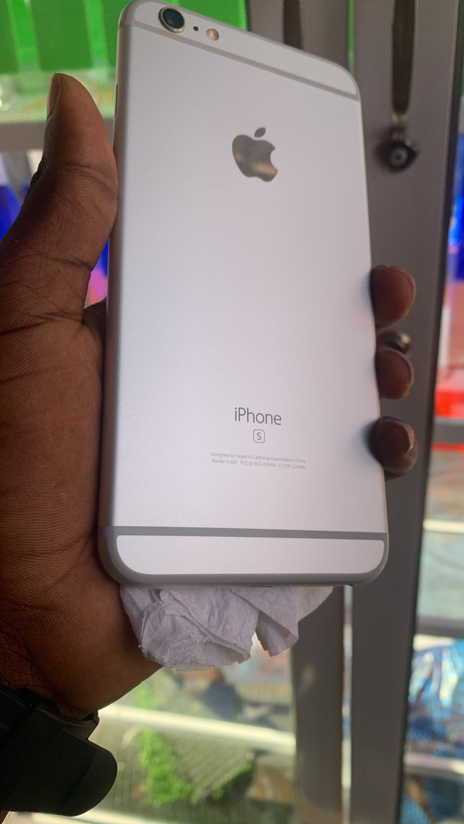 sarkwealthy's tweet photo. 6splus 64gb gevey unlocked available Ghc950.......call or text 0206803901/0546969744 ..... #falaaaa 2 https://t.co/Ob4UWBYkaq