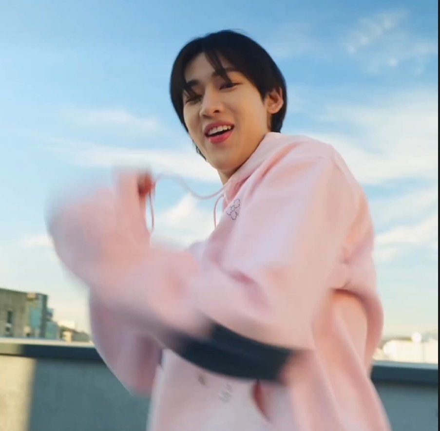 Ketbbbam's tweet photo. BamBam So cute 💗 

#BamBam @BamBam1A https://t.co/Cbxqky1rdO