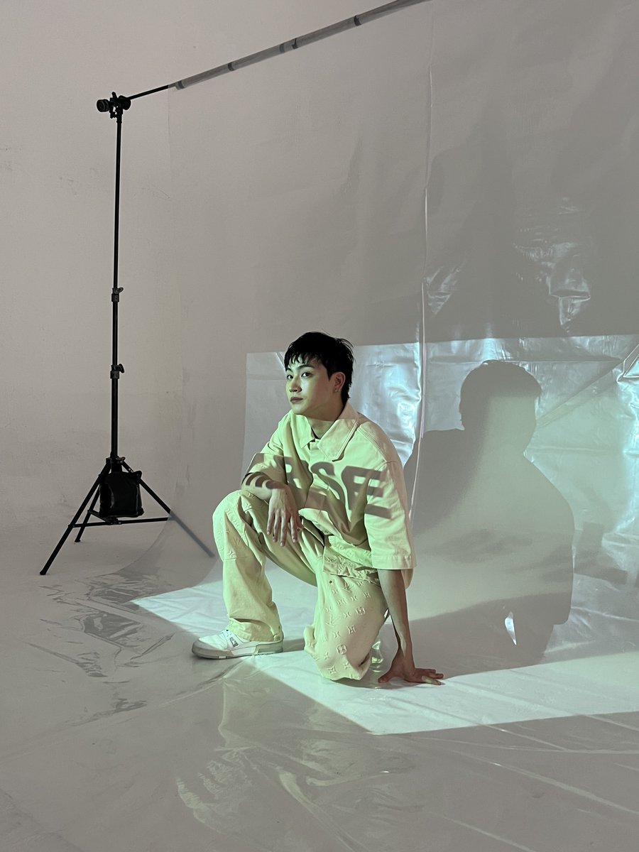 cdnzarecords's tweet photo. [📸]

BEHIND : Vogue Thailand

#JAYB #제이비 #CDNZARecords #카덴차레코즈
#보그 #보그태국 #VogueThailand #VogueTHxJAYB https://t.co/Inivvlj62F