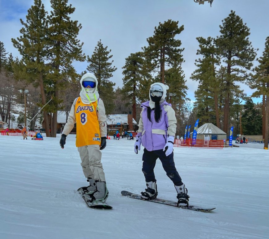 Let's ski together in winter and make money together