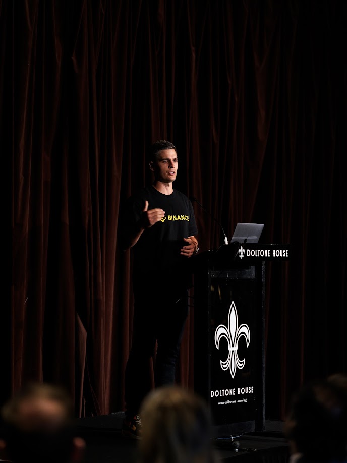 Binance Australia tweet media