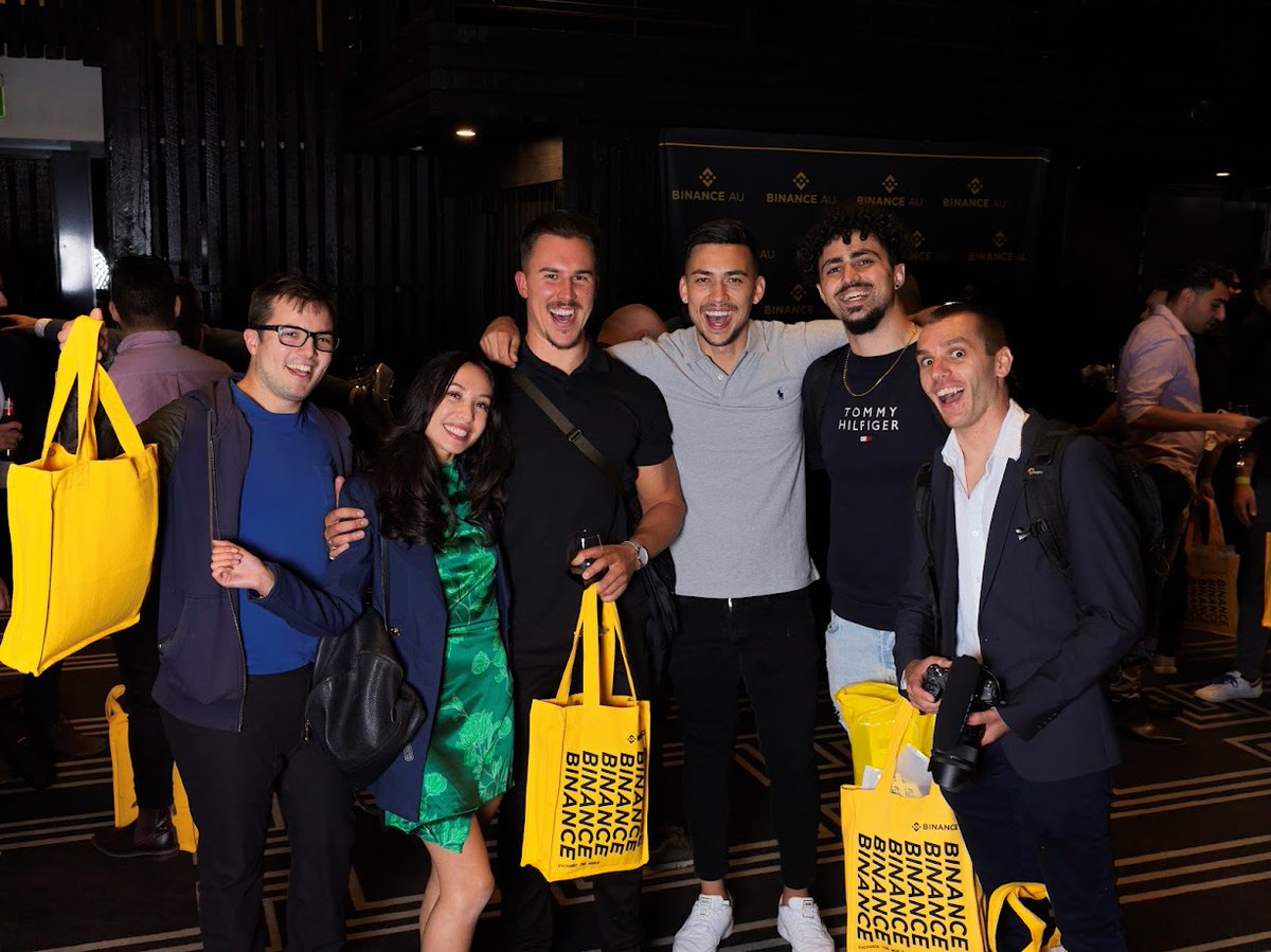 Binance Australia tweet media