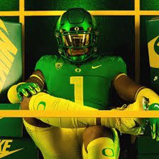 daylanmccutch11's tweet photo. #AGTG Wow!!! I am truly thankful and blessed to receive and offer from the University of Oregon🟢🟡 🦆!!!!
@T_Dean55 
@oregonfootball 
@ChrisRossLOJO 
@Coach_Lavender 
@coach_jackson49 
@SkysTheLimitWR https://t.co/4fi6Urx324