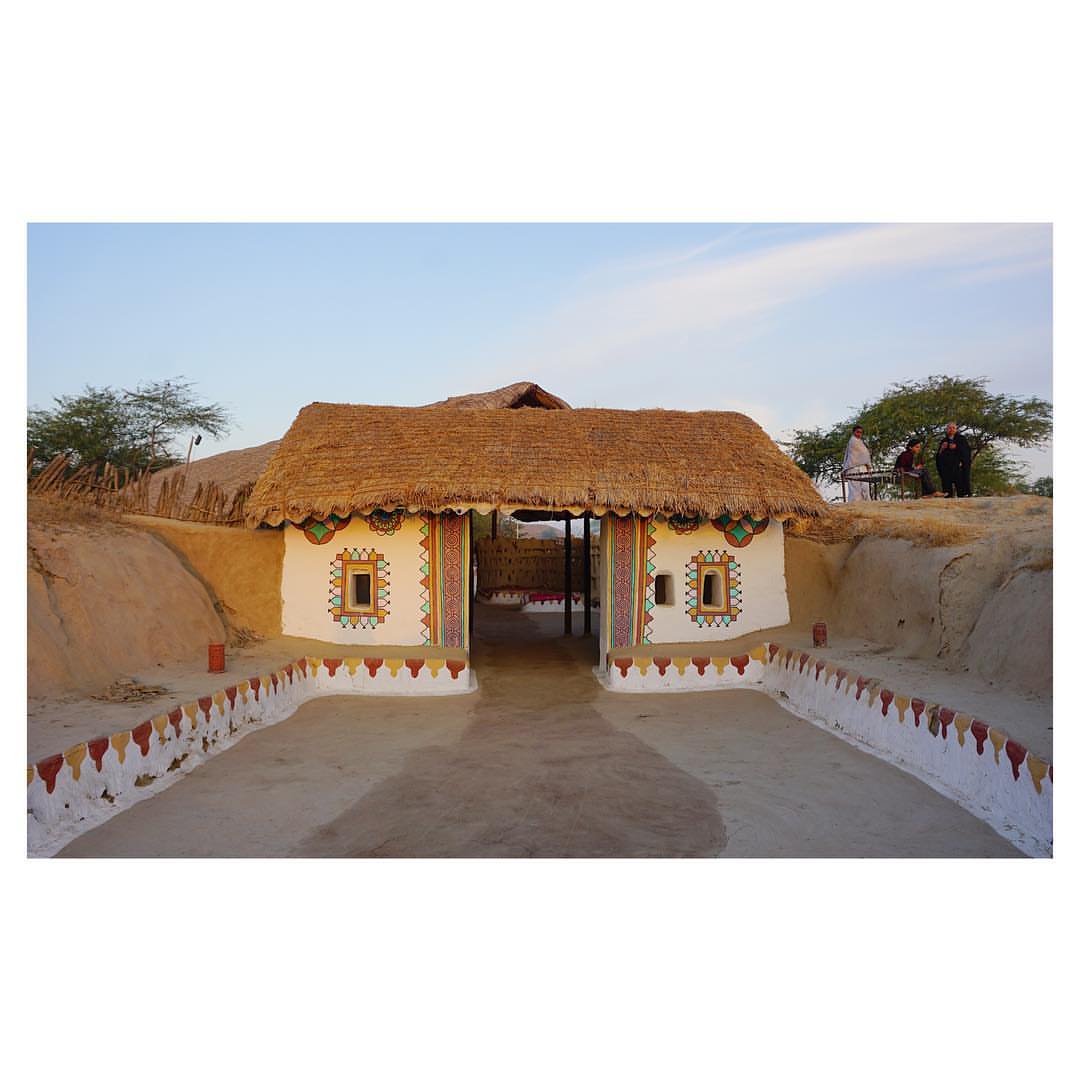Loive_LocalHive's tweet photo. Our next destination is #Hodka in #bhuj. It consists of #bunga managed completely by local community.
Best of #heritage in terms of #food, #culture & #handicrafts.
Reach out to us at lokesh.singh@loive.co.in or 8340607169.
#incredibleindia #gujarat #community #experience https://t.co/IEpfGzvZO2