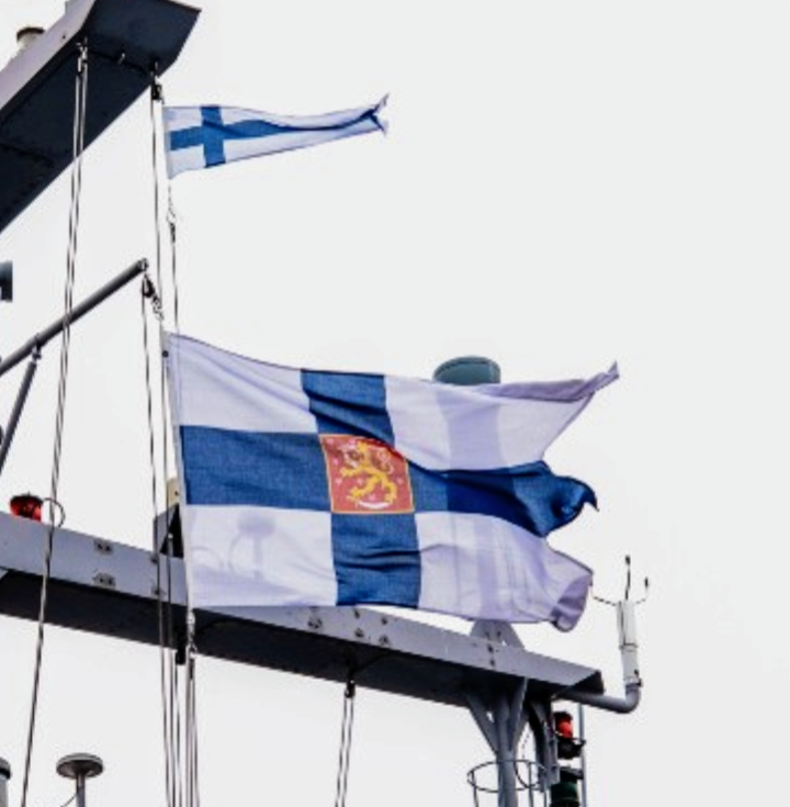 Michail Fokin⚓️ (@michailfokin) on Twitter photo Ikuisella kiitollisuudella korkeuksiin ja keskuuteemme heille, jotka taistelivat itsenäisyytemme puolesta, oman terveytensä ja henkensä uhraten! ✝️⚓♥️🦁🇫🇮 Hyvää itsenäisyyspäivää! Glad självständighetsdag! #itsenäisyyspäivä #demokratia #Suomi105 <a href="/sotaveteraanit/">Sotaveteraaniliitto</a> <a href="/sotainvalidit/">Veljesliitto</a> Ikuisella kiitollisuudella korkeuksiin ja keskuuteemme heille, jotka taistelivat itsenäisyytemme puolesta, oman terveytensä ja henkensä uhraten! ✝️⚓♥️🦁🇫🇮 Hyvää itsenäisyyspäivää! Glad självständighetsdag! #itsenäisyyspäivä #demokratia #Suomi105 <a href="/sotaveteraanit/">Sotaveteraaniliitto</a> <a href="/sotainvalidit/">Veljesliitto</a>