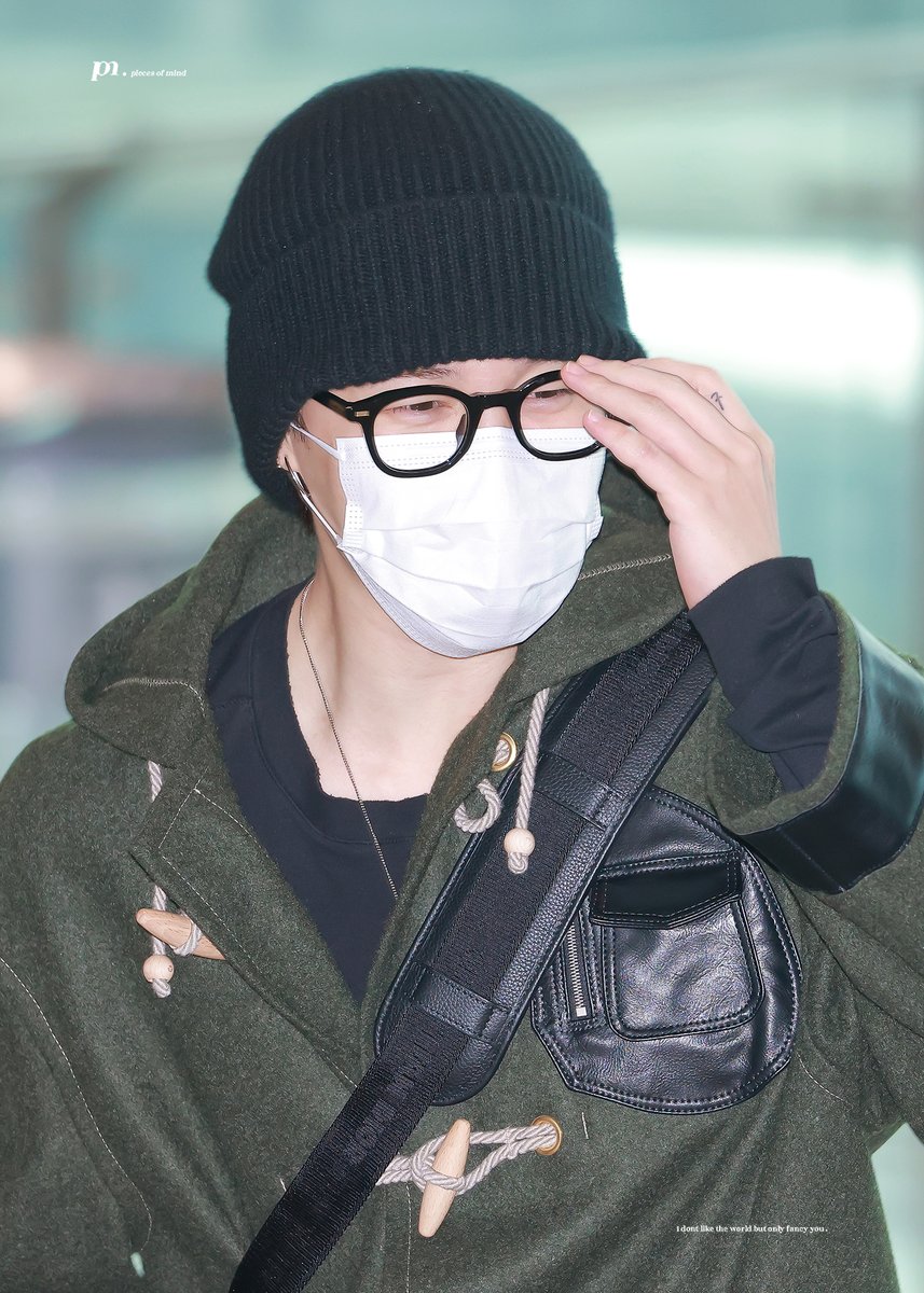 piecesofmind_jm's tweet photo. #JIMIN #지민 #BTS 
@BTS_twt
 221206 https://t.co/2V3upLCJ07