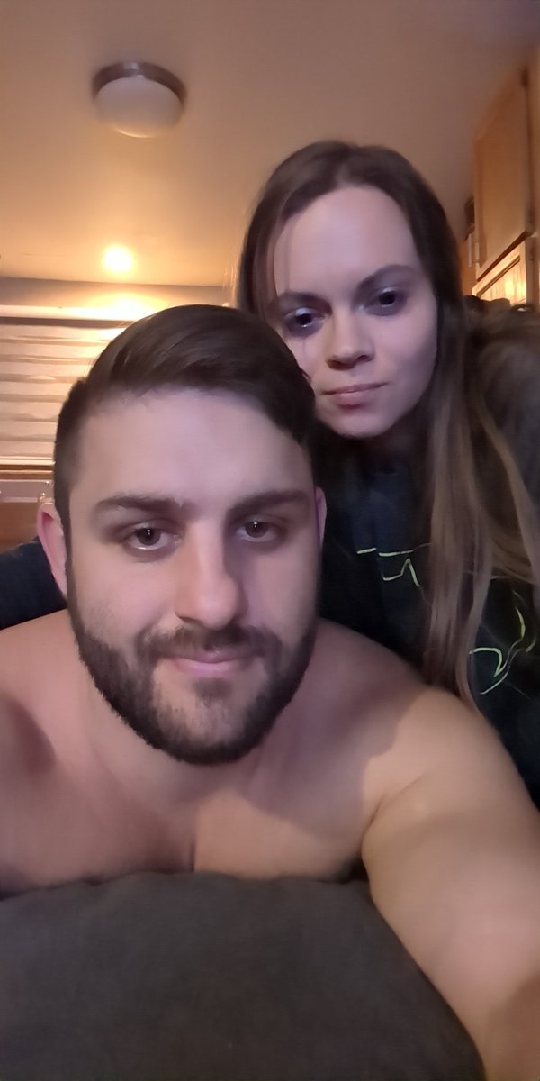 Stewloopoo's tweet image. Watching The Sandman #TheSandman series on #Netflix it's pretty great. Any couples or singles want to swing this weekend? #lifestyle #swingers #UpsideDownPineapple #cucold #marriedlife @EclecticmamaCB follow and share!