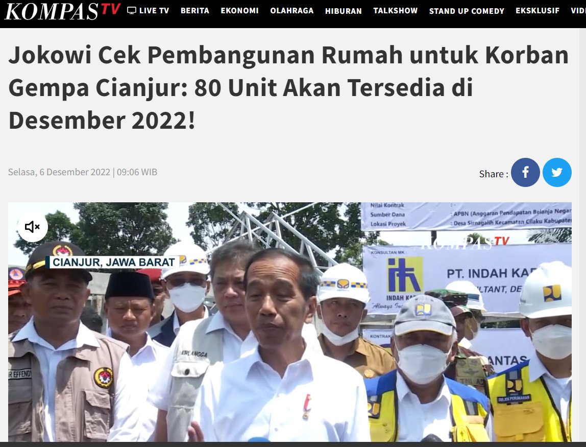 chici_rohimah's tweet photo. Jokowi orang kecil dan terus bersama orang kecil.
Pemimpin yang tulus mengutamakan rakyat,ia memastikan rakyatnya aman diatas segala pertentangan terhadapnya.
#TulusUtamakanRakyat
#JokowiPresidenku https://t.co/BOCsUYaLbf