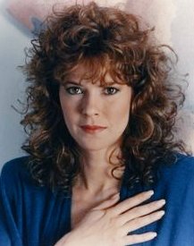 Happy Birthday American actress JoBeth Williams, now 74 years old. 