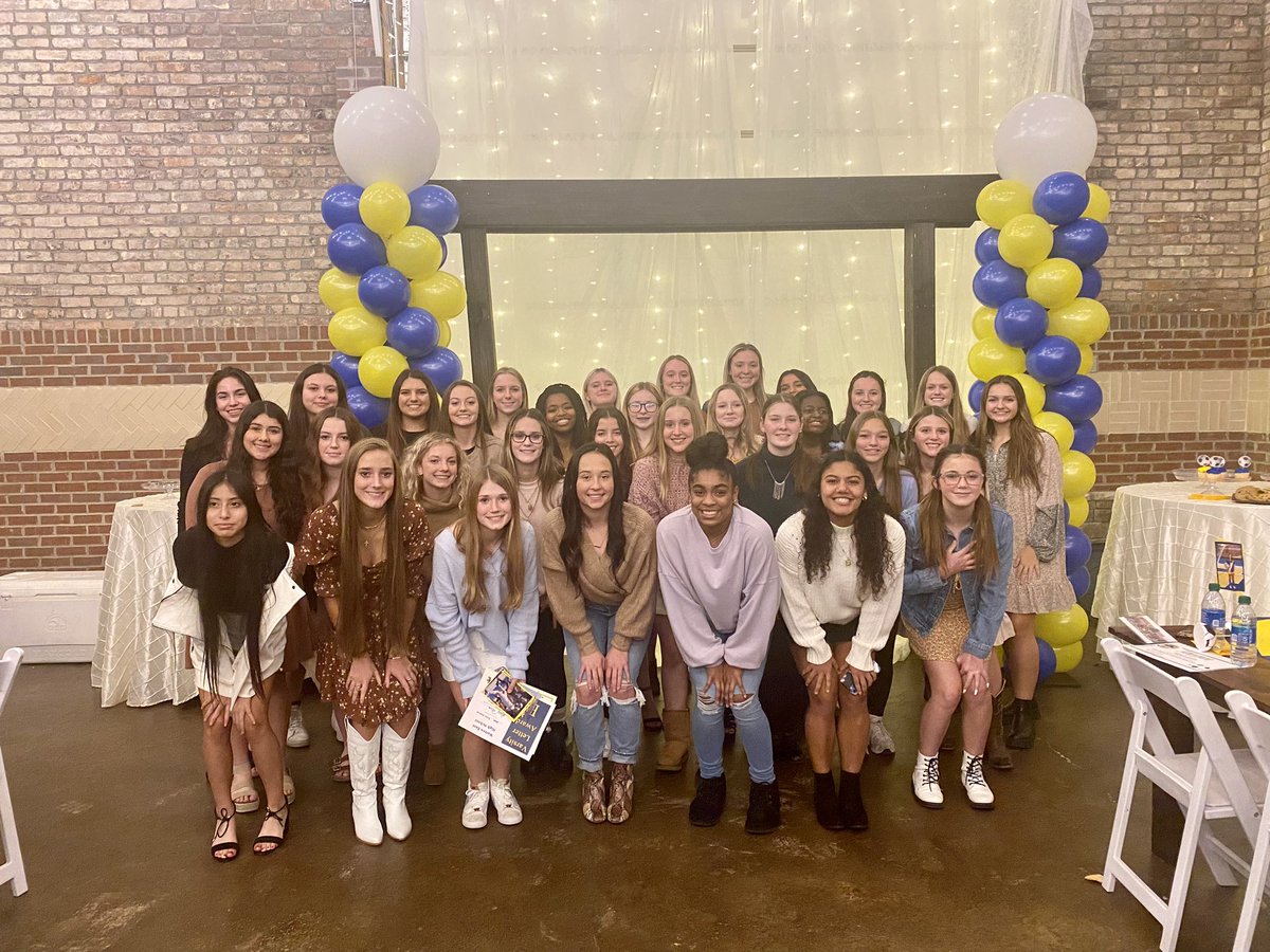 LadyWEHSSoccer's tweet photo. Another year officially wrapped up! It was a great evening of laughter and celebration for this historic team 💛💙⚽️ https://t.co/yw8HOtEn7c