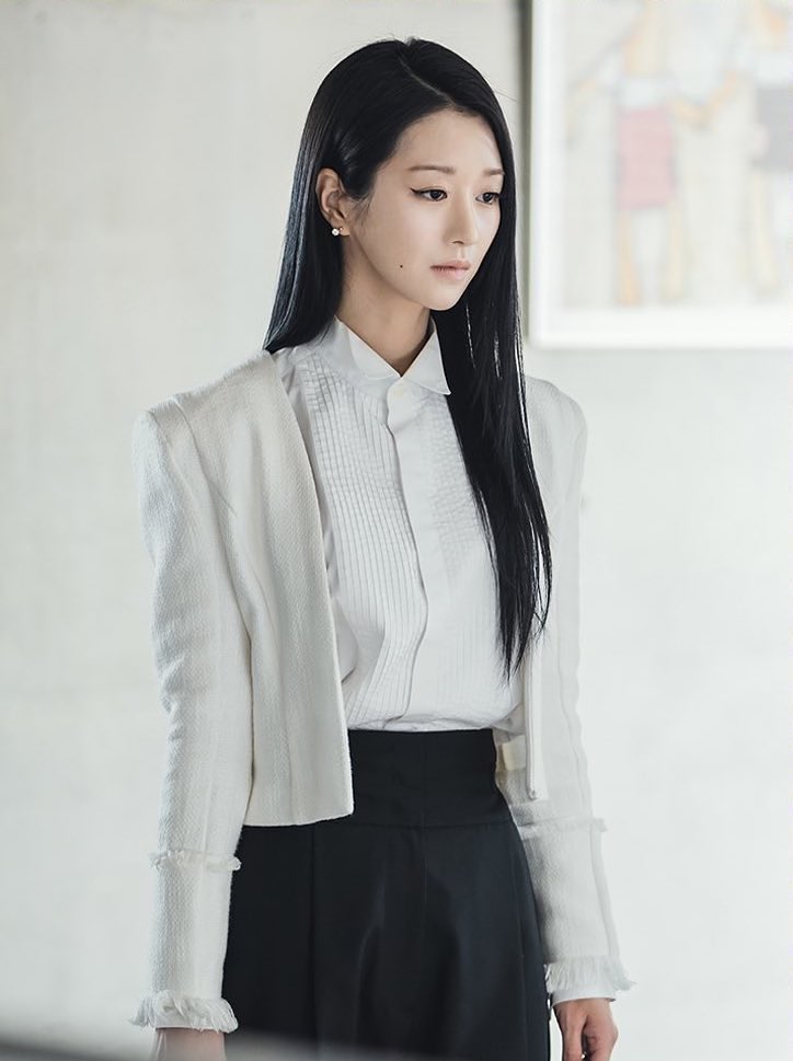 yeajigallery's tweet photo. #서예지 for Eve

#SeoYeJi #SeoYeaJi https://t.co/coGZQzkpBP