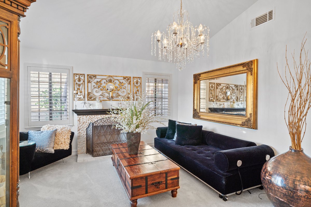vsoftediting's tweet photo. Real Estate Photo Editing
#realestate #realestatephotoediting #realestatevideoediting #outsourcing #virtualstaging #virtualtwilight #realestateagent #photography #photographer #house #department #natural #hdr #flambient #floorplans https://t.co/jlwP0adtOs