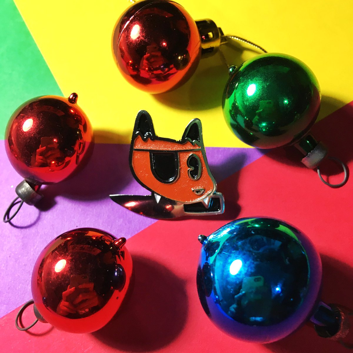 MetroFanzine's tweet photo. 🎄🦊PAQUETE NAVIDEÑO FOXOSO🦊🎄

Ya mero acaba el año y tú aún no tienes tu Zorralendario 2023!!?
Adquiérelo junto con en pin pirata y una libreta zoquete, todo eso por $200 :D

Recuerda qué hay envíos nacionales y entregas personales (solo CDMX)

Manda mensaje ya!!! https://t.co/qC7WOuDYHc