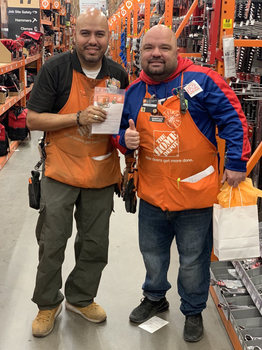 Dawn Lindsey tweet media